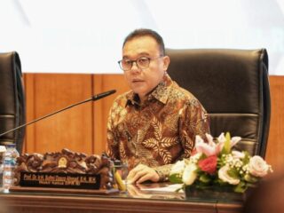 Dasco: "Susunan menteri belum ada. Ketua umum partai di KIM belum bahas"