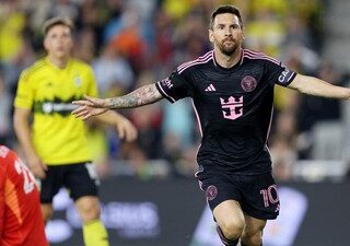 Borong dua gol, Messi memastikan Inter Miami juara musim reguler MLS 2024