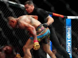 Alex Pareira pertahankan gelar juara UFC setelah hentikan Rountree di ronde keempat