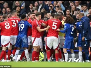 Laga berjalan panas, Chelsea gagal menang di kandang lawan Nottingham Forest