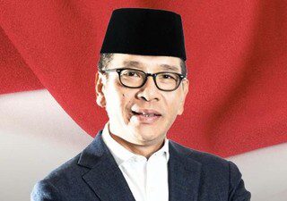 Sempat dapat perawatan medis, berikut profil Cagub Malut Benny Laos yang tewas dalam ledakan 'speedboat'