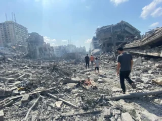 Israel serang kamp pengungsi Jabalia Gaza, Yahya Sinwar dikabarkan tewas. Biden: "Peluang mengakhiri perang"