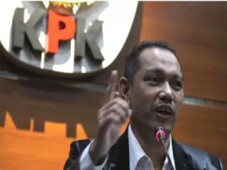 KPK geledah ruang kerja Gubernur Kalsel, tetapkan Sahbirin tersangka kasus dugaan suap dan gratifikasi