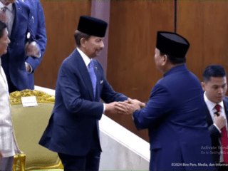Pidato perdana setelah sah Presiden, Prabowo: ”Perlu persatuan”