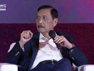 Miliki 9,6 juta item di e-katalog, Luhut: "Kita bisa mendesain industri ke depan"