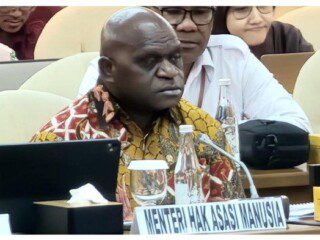Menteri HAM Sebut Program “Emergency Condition”