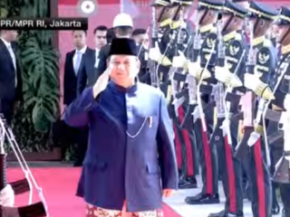 'Breaking News': Prabowo tiba di gedung MPR siap dilantik Presiden 2024-2029