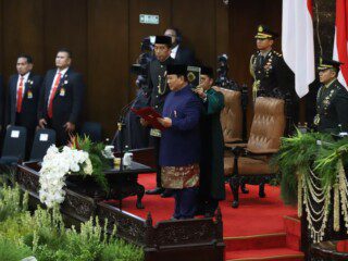 Prabowo lantik Menteri dan Wamen Kabinet Merah Putih. Berikut susunan lengkapnya