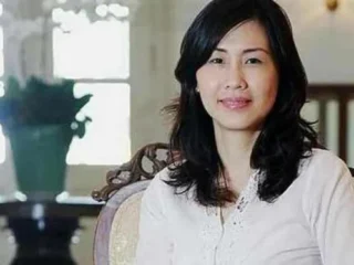 Di balik pemanggilan calon menteri. PDIP dan PKS: Insyaallah. Veronica Tan: “Iya, siap Pak”