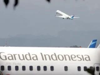 Glenny Kairupan sah jadi Komisaris Garuda, pria kelahiran Wamena Dirut
