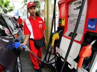 Harga BBM Pertamina yang naik per 1 November 2024, bersubsidi tidak