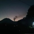 Gunung Lokon di Kota Tomohon dinaikkan statusnya ke Level III atau Siaga setelah terjadi peningkatan kegempaan vulkanik. ANTARA/Karel A Polakitan