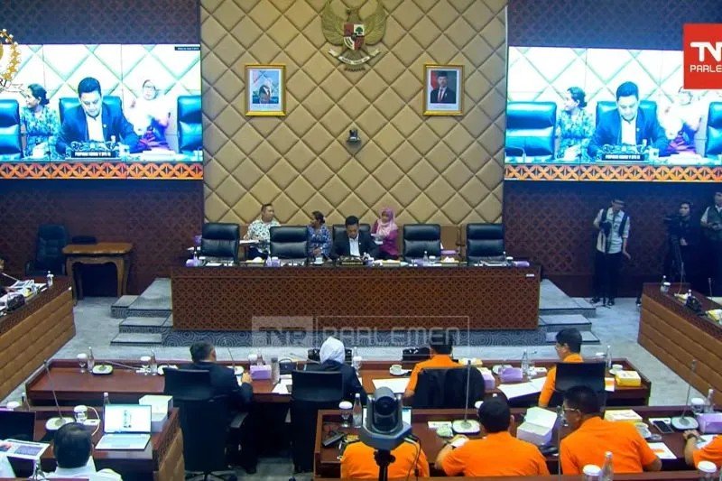 Anggota DPR imbau BMKG beri edukasi cuaca mendalam ke petani-nelayan. Foto:ANTARA