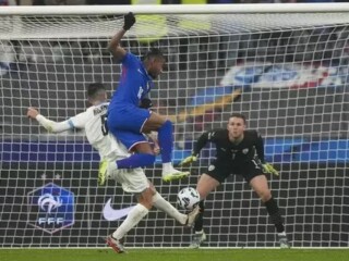 Dijaga  ketat  4.000 aparat keamanan, Prancis Ditahan Imbang Israel dalam Laga Nations League
