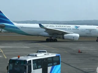 Di periode Natal dan Tahun Baru, Garuda siap turunkan harga tiket pesawat