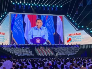 Pro rakyat kecil, Prabowo segera bagi-bagi becak listrik gratis