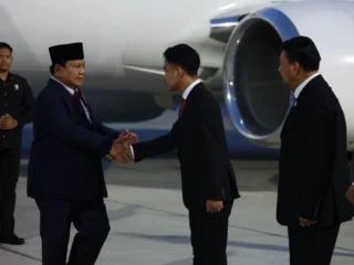 Usai lawatan kenegaraan, Presiden Prabowo disambut Wapres Gibran di Halim PK