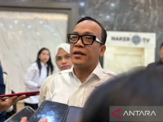 Wamenaker Immanuel Ebenezer Gerungan tegaskan siap memantau nasib pekerja Sritex