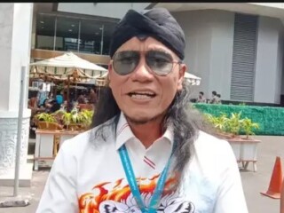 Gus Miftah menghadiri acara BNI Investor Daily Summit 2024, di JCC, Senayan Jakarta, Selasa 8 Oktober 2024 (Beritasatu.com)