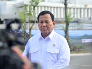 Cari Titik Terang Soal PPN 12 Persen, Prabowo Kumpulkan Ketum Partai di Rumahnya