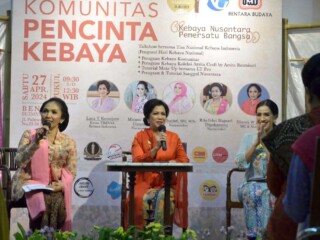 Lana Togas Koentjoro: Bersyukur di 100 hari pemerintahan Prabowo-Gibran, kebaya Indonesia diakui UNESCO