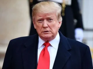Trump kecam Ukraina serang rudal jarak jauh AS ke Rusia, tapi dukung negara itu akhiri konflik