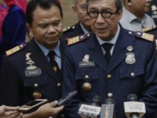 Pernah copot Ronny Sompie, kini hak bepergian Yasona Laoly ke LN dicopot