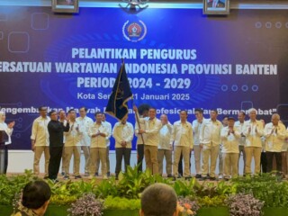 Pengurus PWI Banten resmi dilantik, Hendry: Kembalikan marwah organisasi pers yang profesional