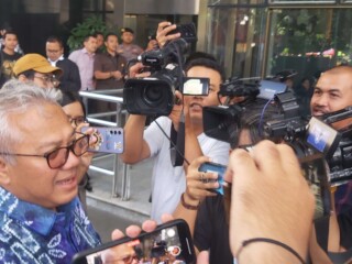Mantan Ketua KPU dipanggil KPK, diperiksa terkait kasus Hasto Kristianto