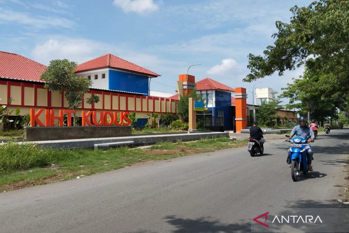 Jumlah pabrik rokok di Kudus terus bertambah