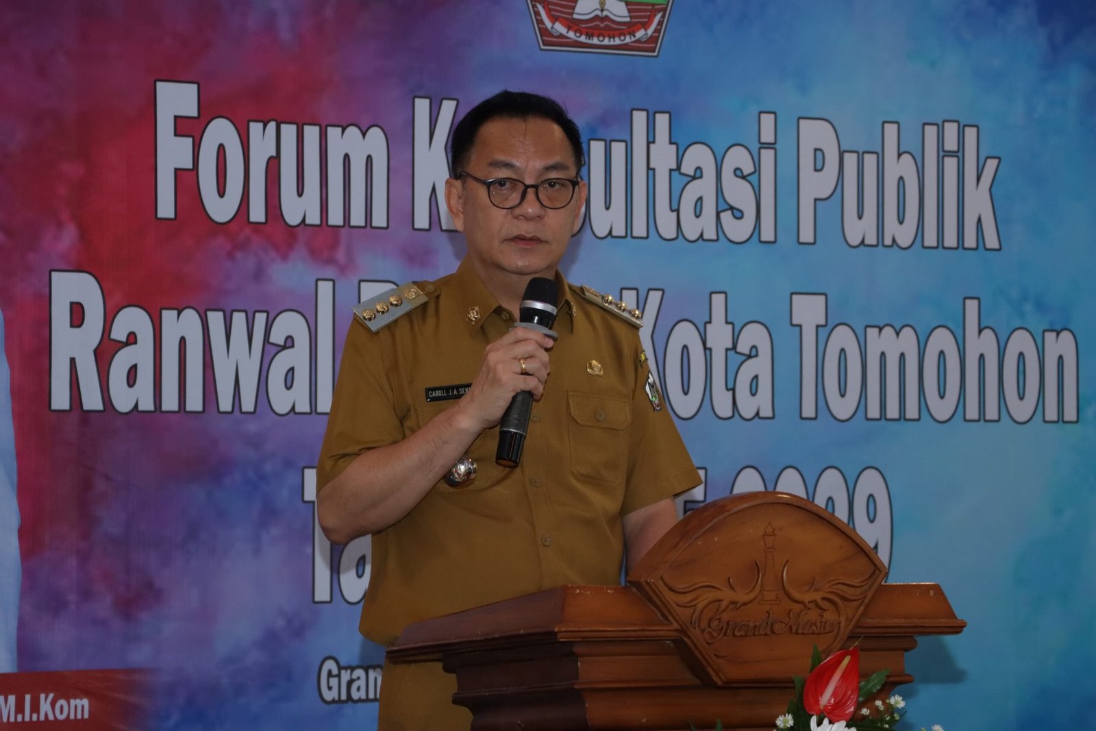 Mulai hari ini, Wali Kota Caroll Senduk cairkan THR ASN-PPPK