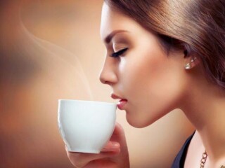 Mengejutkan, perempuan rajin minum kopi bikin panjang umur dan sehat