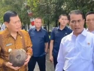 Mentan kagumi kelapa dalam Sulut, tinjau distribusi beras subsidi di Manado