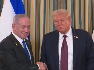 Israel beri militan Hamas waktu 72 jam untuk menyerah