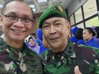 Panglima TNI lantik dua putra Sulut Mayjen TNI Erdy Lumintang dan Marsda TNI Ferdinand Roring