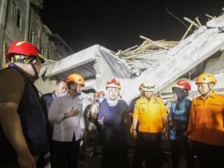 Puluhan santri Ponpes Al-Khoziny Sidoarjo sudah kembali pulang