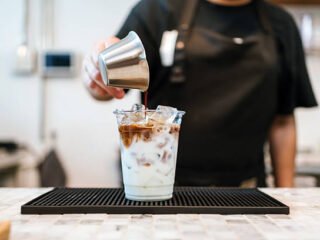 Milk brew coffee ala Jepang kini populer di Indonesia
