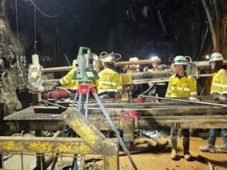 Dua jenazah karyawan PT Freeport yang terjebak longsor, teridentifikasi