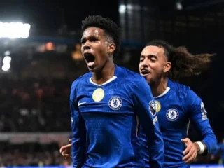 Chelsea menang dramatis 2-1 atas Liverpool, Estevao cetak gol penentu