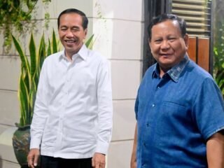 Jokowi-Prabowo bertemu 'empat mata' dua jam, ini yang dbahas?