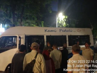 Satpol PP gerebek lokalisasi Gang Royal Jakut, tiga PSK ditangkap