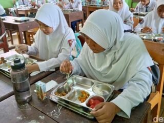 Ombudsman RI: Makanan tak bergizi ‘junk food’ jangan dijadikan menu MBG