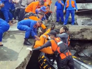 Tim gabungan berhasil evakuasi jenazah korban Jetski di Pantai Megamas Manado