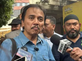 Nah !!! Roy Suryo Cs resmi dicekal dan wajib lapor setiap Kamis