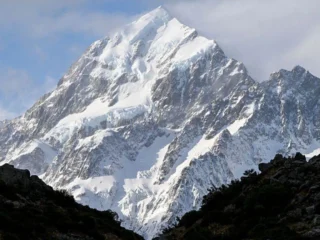 Duo pendaki ditemukan tewas terikat 'harness' di Selandia Baru