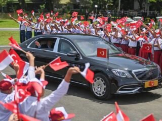 Prabowo minta tak libatkan siswa saat berkunjung ke daerah, Kemendagri akan keluarkan SE  