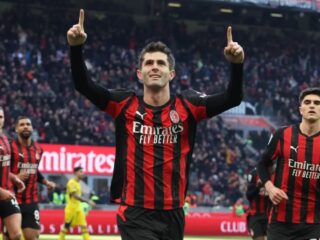 AC Milan menapak puncak klasemen Serie A usai tekuk Hellas Verona 3-0