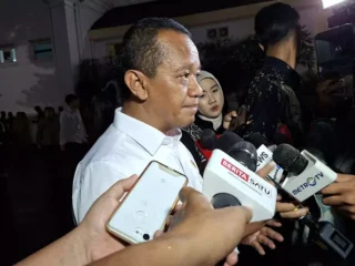Bahlil: Pemangkasan produksi batu bara tetap dilakukan guna stabilkan harga