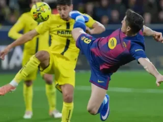 Liga Spanyol: Barcelona kembali jauhi Madrid, Real Betis hajar Getafe 4-0