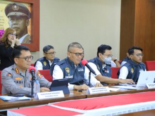 Mantan Irjen Kementerian ESDM jadi tersangka dugaan korupsi pengadaan PJUTS senilai Rp108 miliar